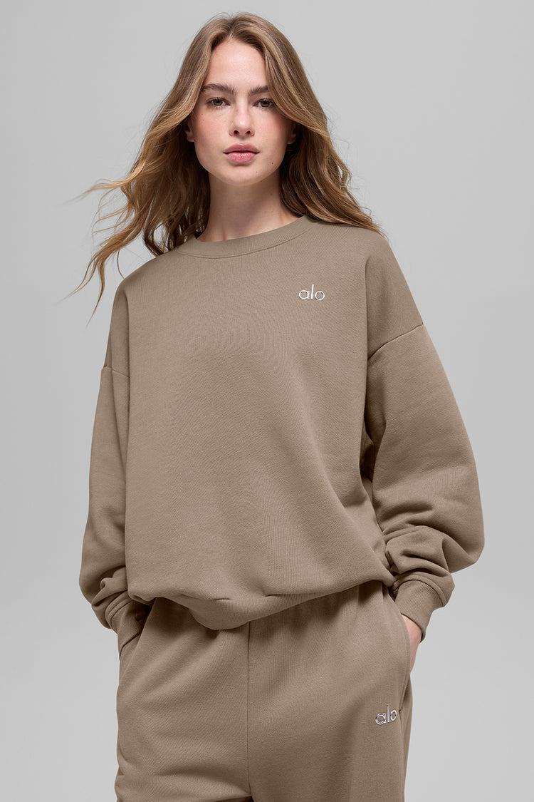 Alo Yoga Accolade Crew Neck Gravel